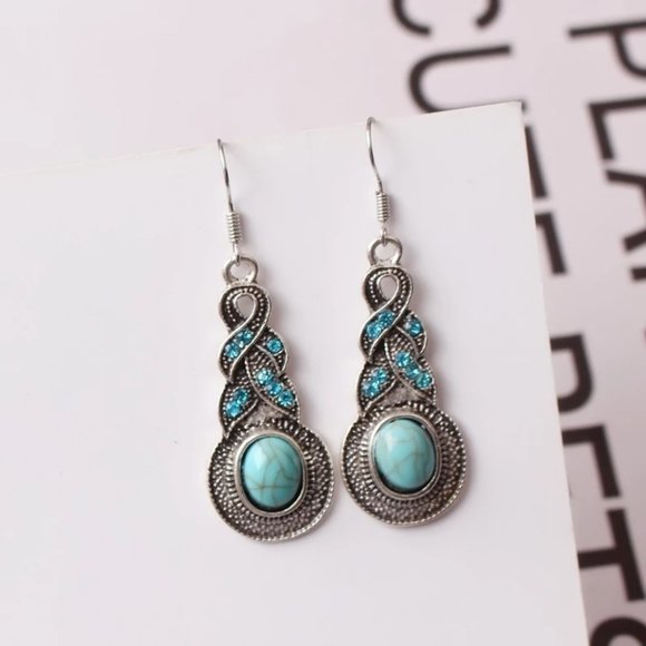 New Blue Crystal Inlaid Water Drop Earrings - Picture 5 of 6